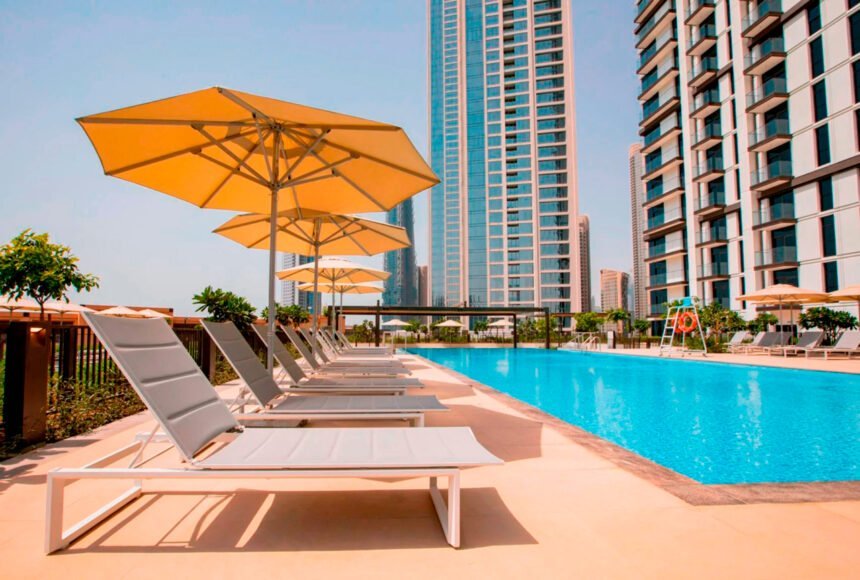 Infinity pool with a dedicated relaxation area