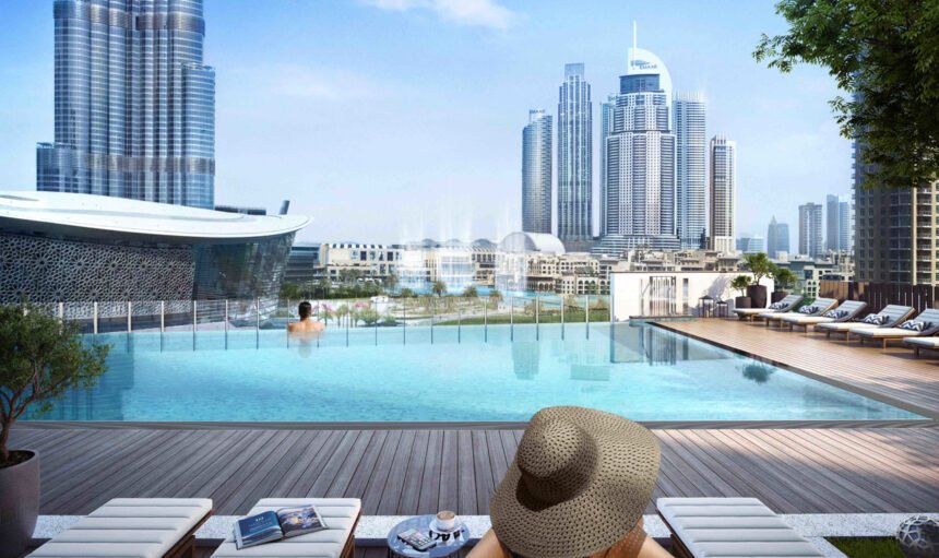 инфинити-бассейн с видом на Burj Khalifa
